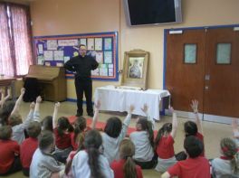 'Our Lady' Icon visits Holy Family